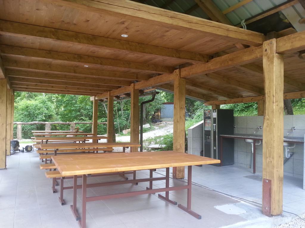 Camping Vodenca Hotell Bovec Exteriör bild