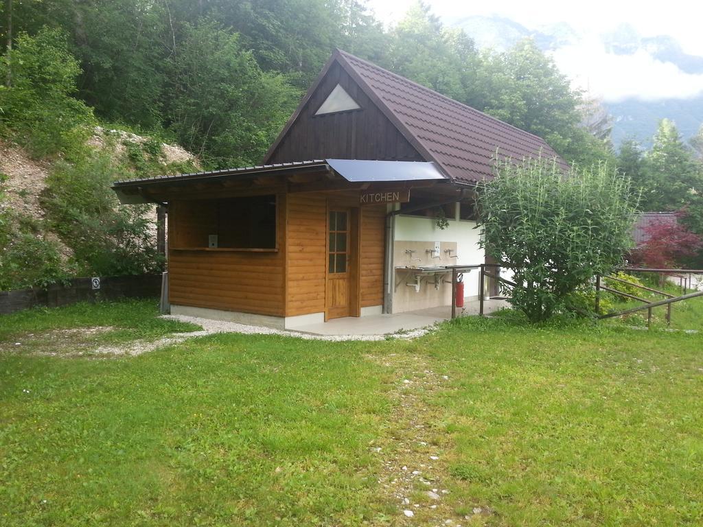 Camping Vodenca Hotell Bovec Exteriör bild
