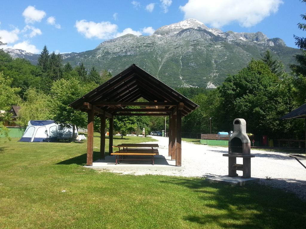 Camping Vodenca Hotell Bovec Exteriör bild