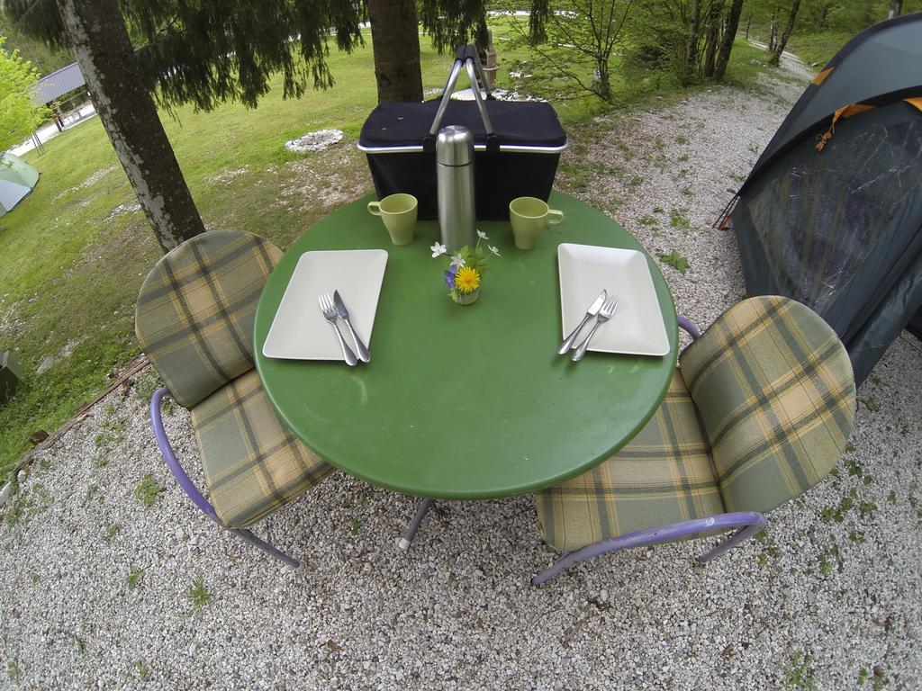 Camping Vodenca Hotell Bovec Exteriör bild