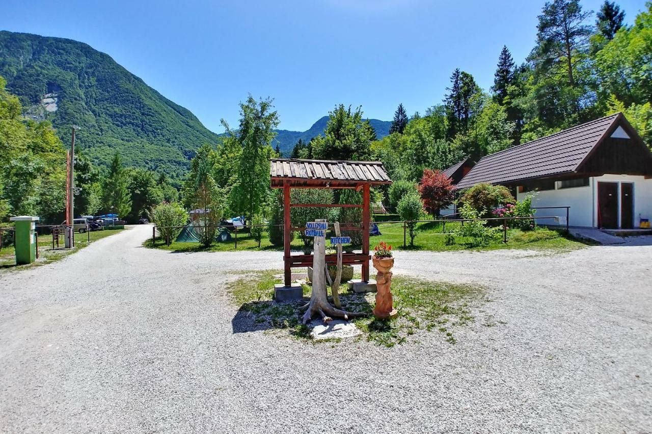 Camping Vodenca Hotell Bovec Exteriör bild