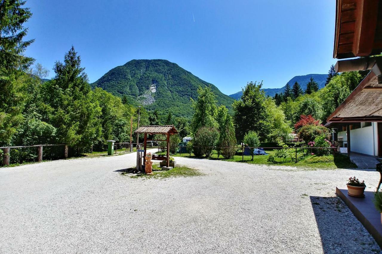 Camping Vodenca Hotell Bovec Exteriör bild